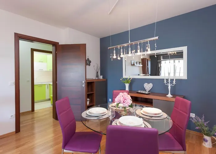 Ivona شقة ماكارسكا